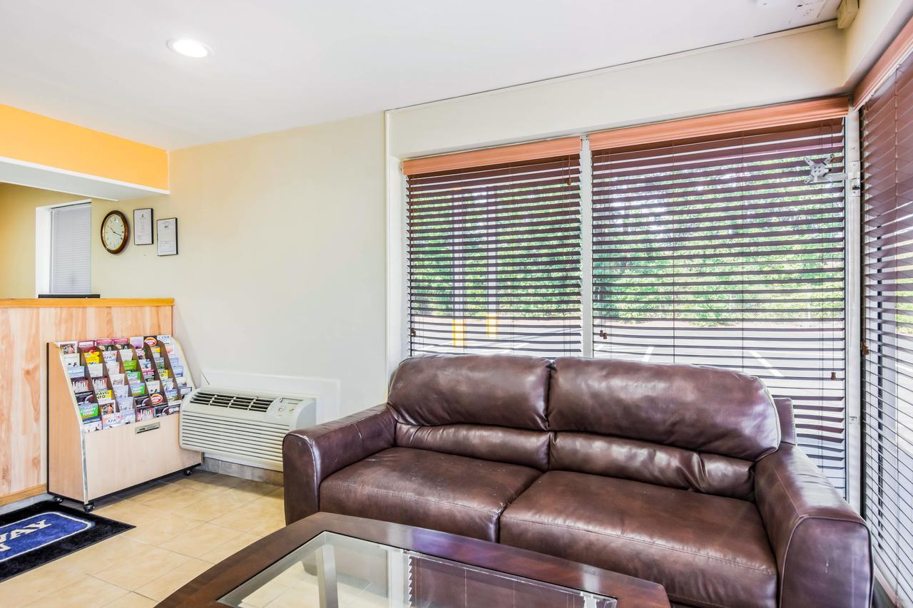 Rodeway Inn North Chesterfield-Richmond - thumb 4