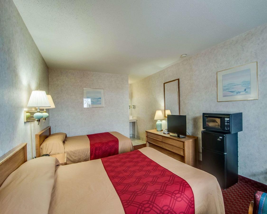 Econo Lodge East Staunton - thumb 14