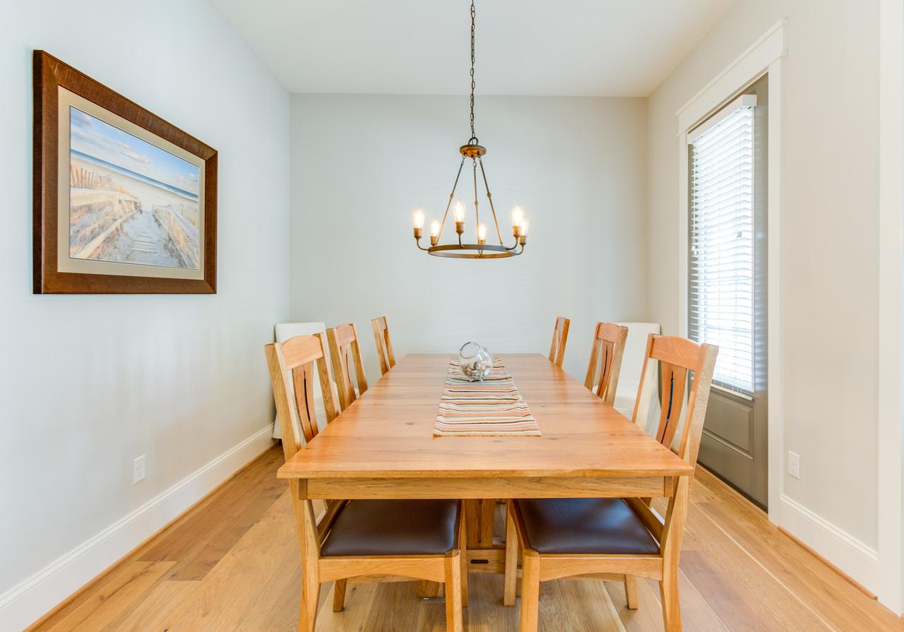 404A The Hilltop House - thumb 7