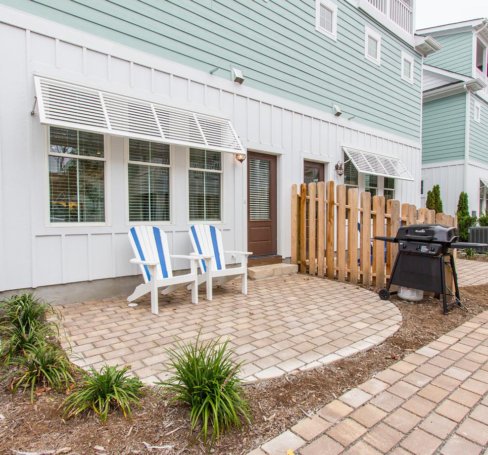 404A The Hilltop House - thumb 2