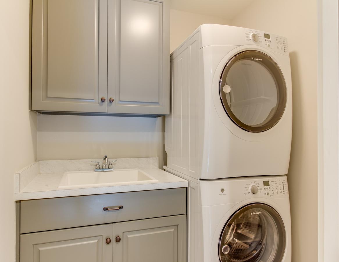 404A The Hilltop House - thumb 14