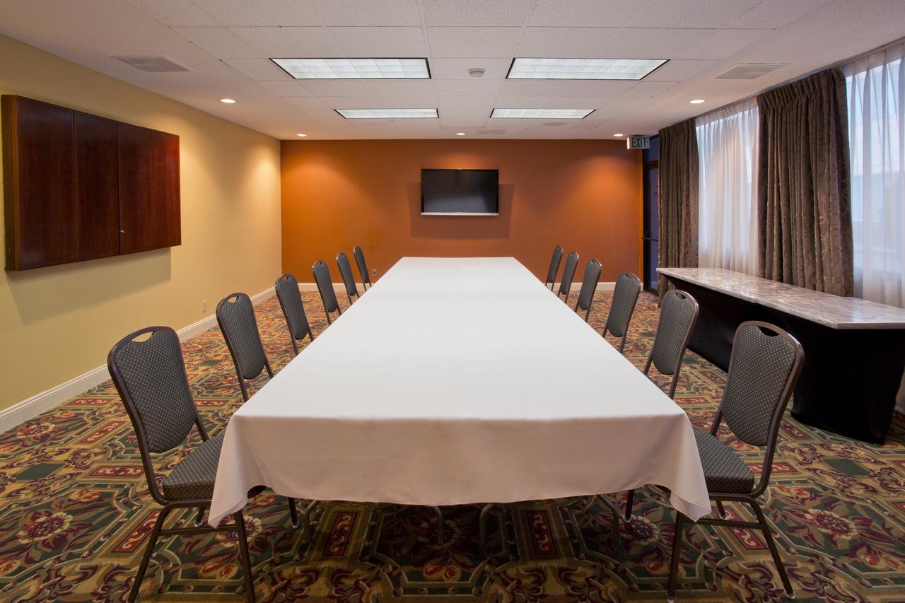 Red Lion Hotel Seattle Airport - thumb 21