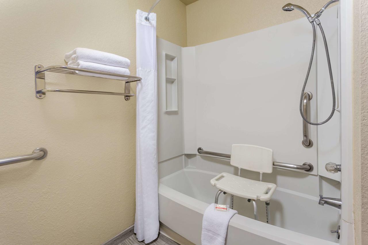 Baymont By Wyndham Spokane Valley - thumb 38