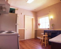 A-Center of Capital Hill- Sleep 2 Tourism House