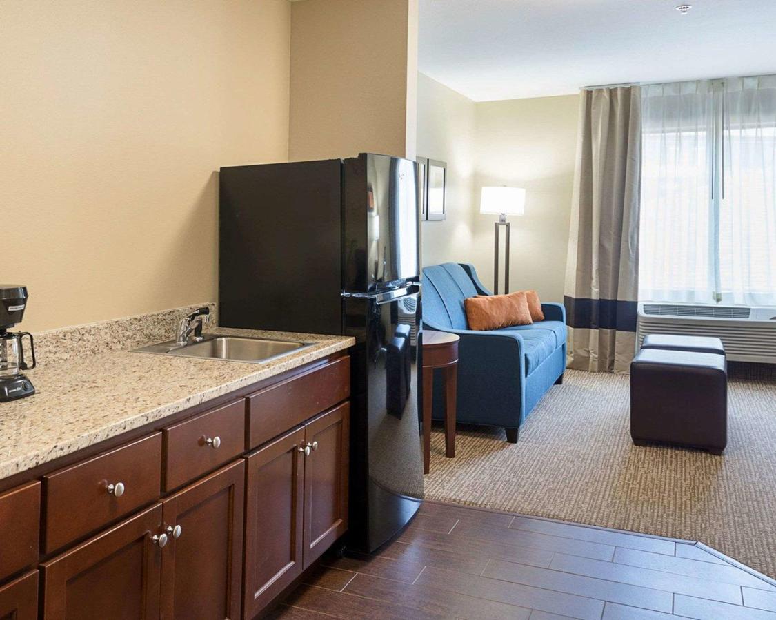 Comfort Suites Bridgeport - Clarksburg - thumb 16