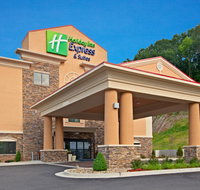 Holiday Inn Express  Suites Ripley - Tourism House