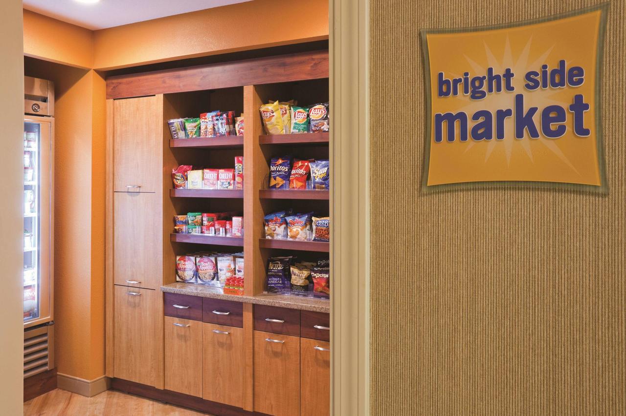 La Quinta Inn By Wyndham Sheboygan - thumb 24