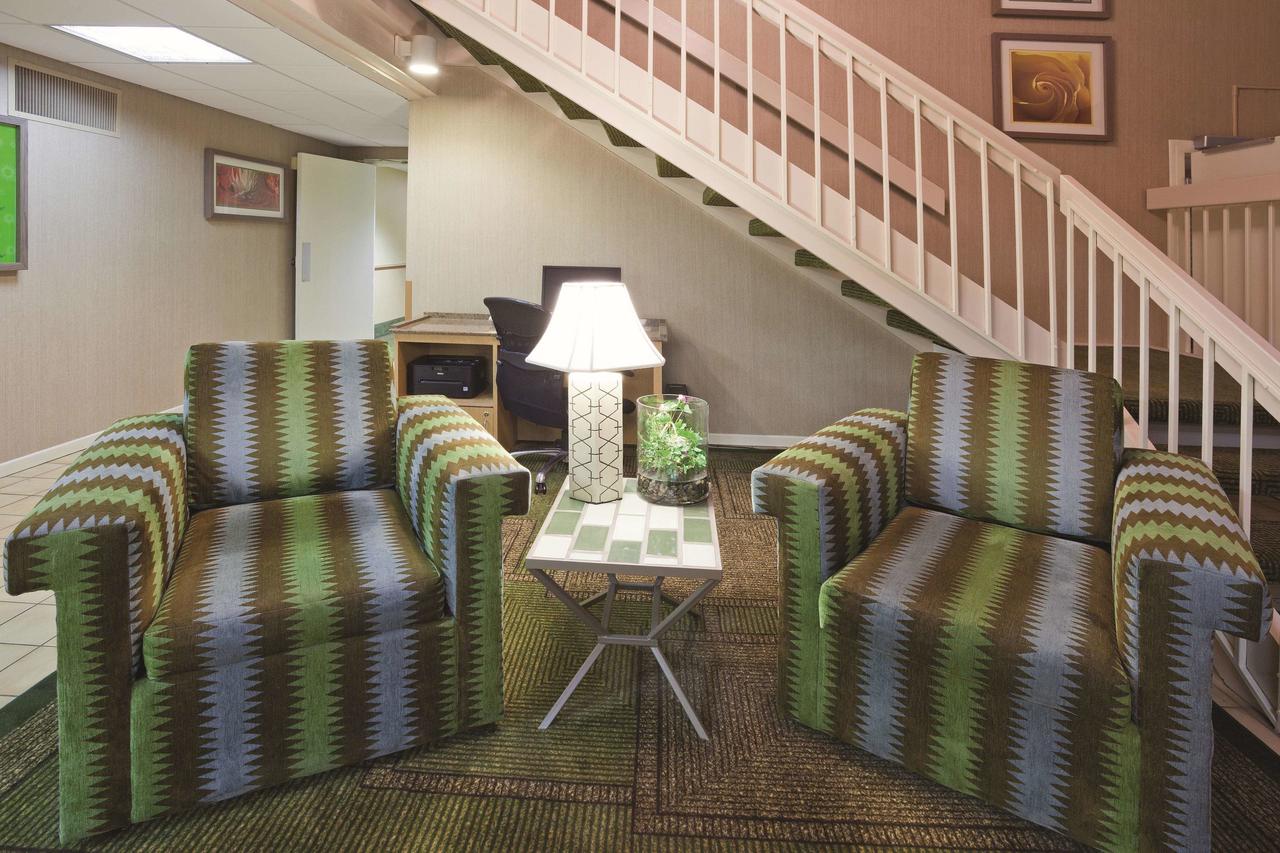 La Quinta Inn By Wyndham Sheboygan - thumb 6