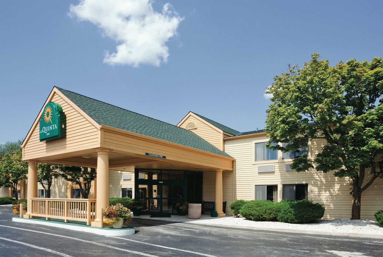 La Quinta Inn By Wyndham Sheboygan - thumb 23