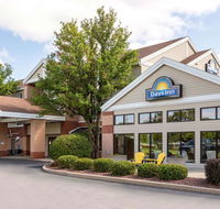 Days Inn  Suites by Wyndham Madison - Tourism House