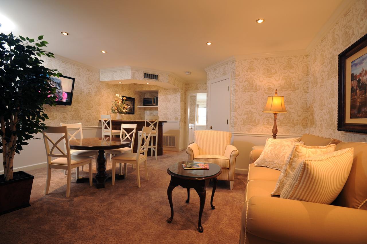 The Geneva Inn - thumb 11