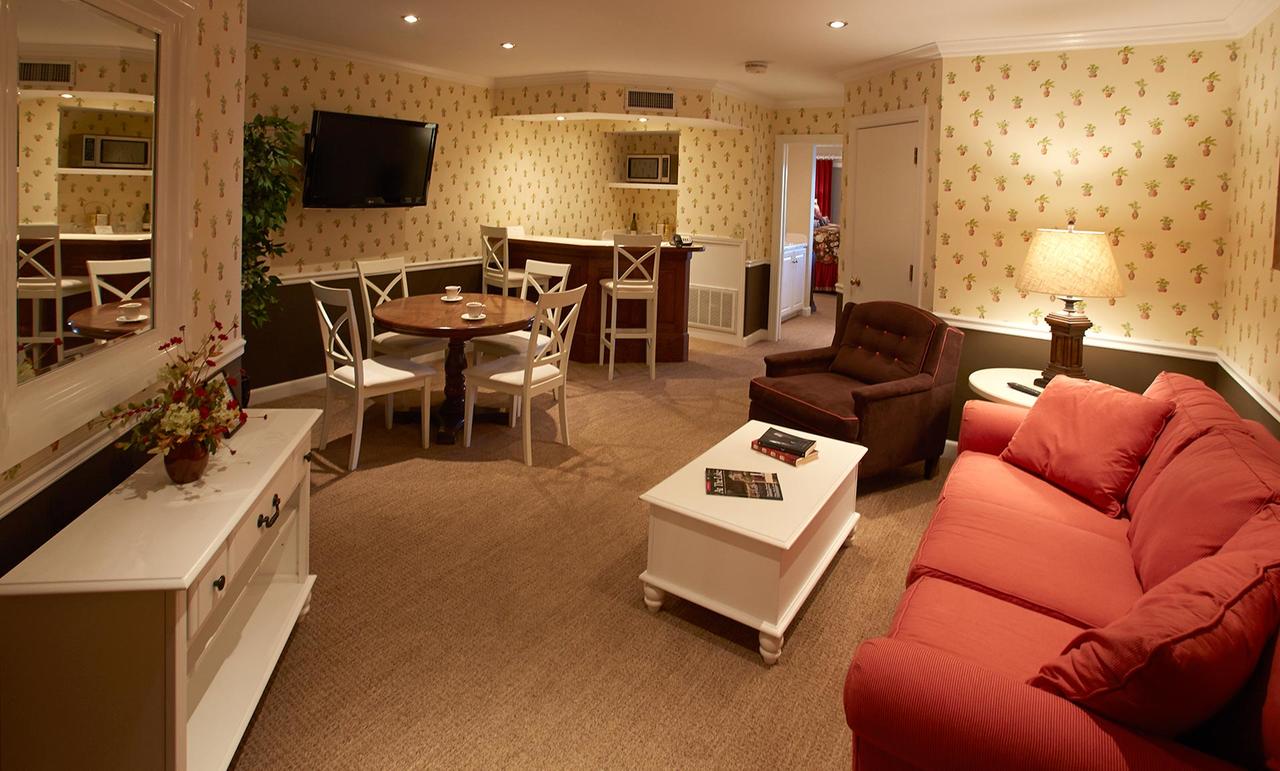 The Geneva Inn - thumb 9