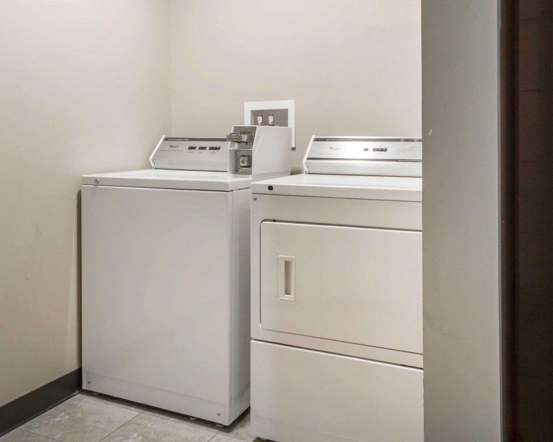 Econo Lodge Sheboygan - thumb 7