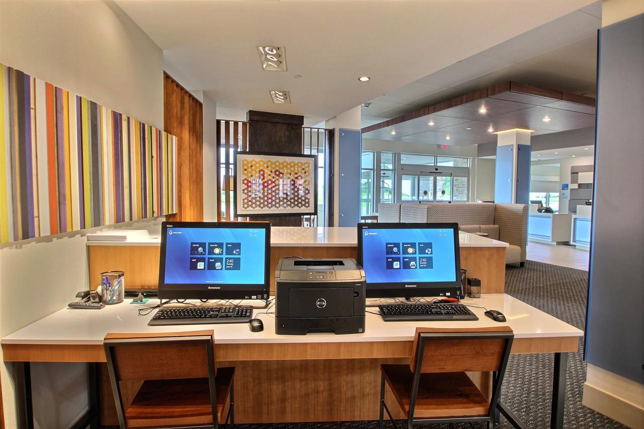 Holiday Inn Express & Suites Fond Du Lac - thumb 28