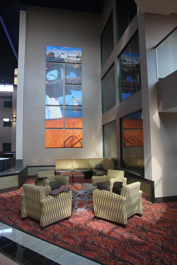 Holiday Inn Manitowoc - thumb 21