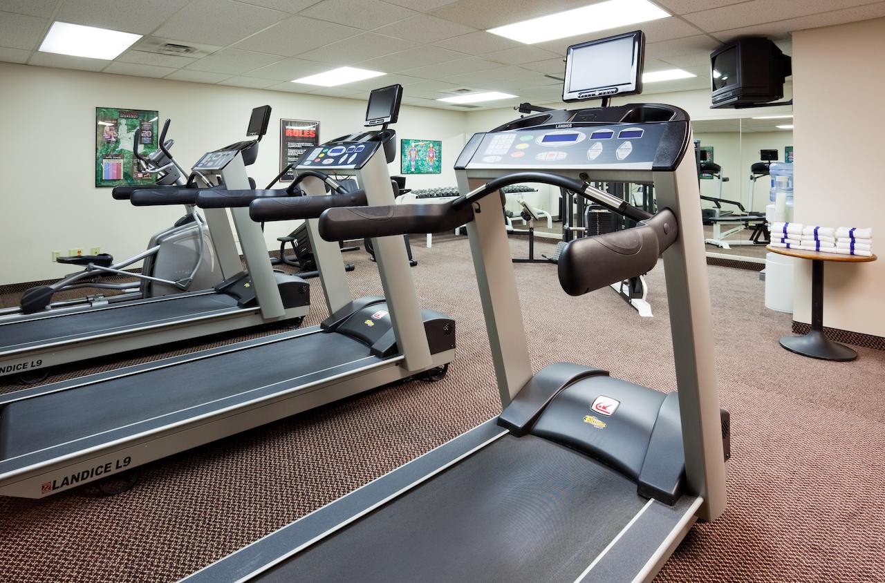 Holiday Inn Manitowoc - thumb 15