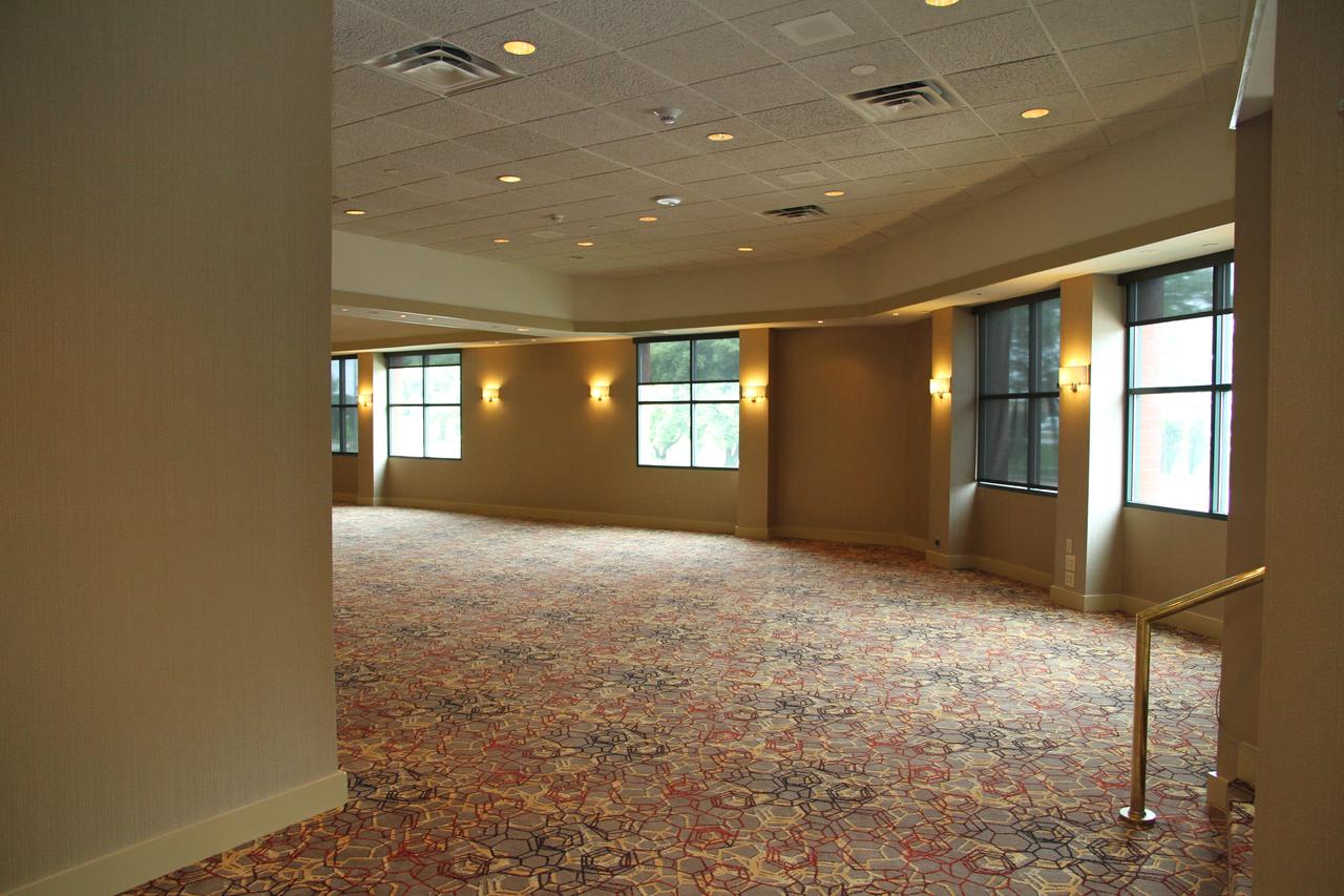 Holiday Inn Manitowoc - thumb 25