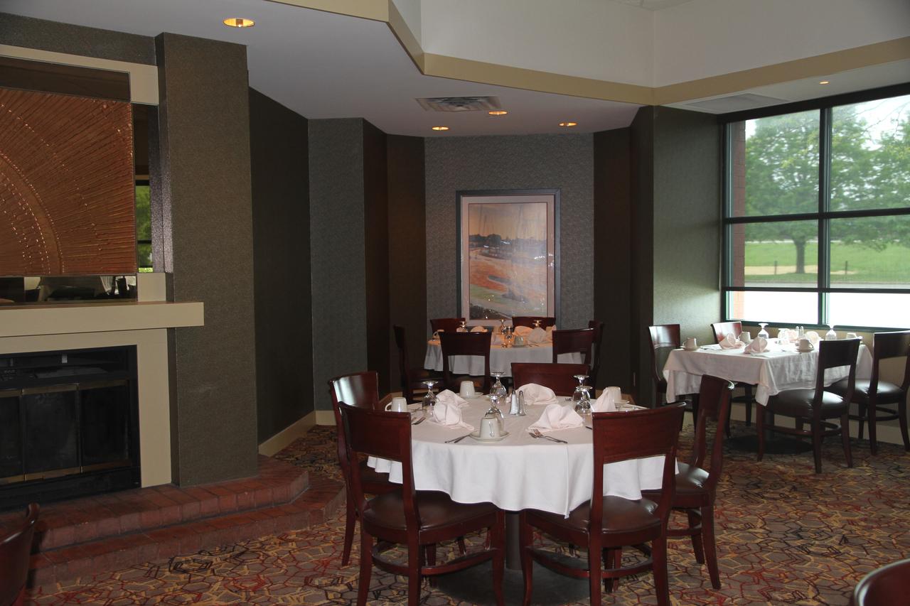 Holiday Inn Manitowoc - thumb 27