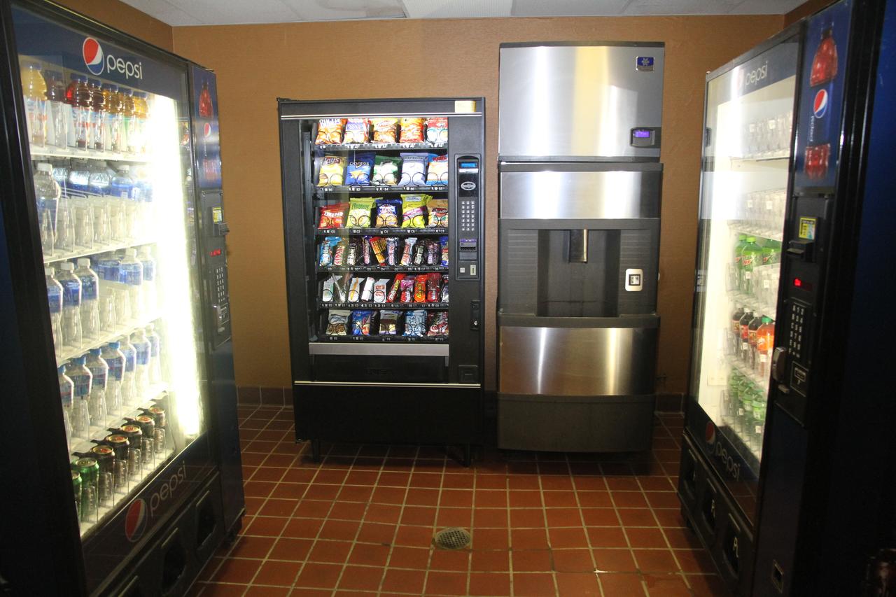 Holiday Inn Manitowoc - thumb 39