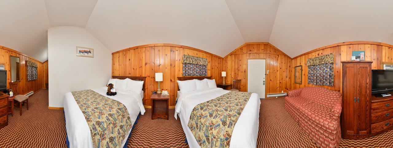 Buffalo Bill Cabin Village - thumb 11