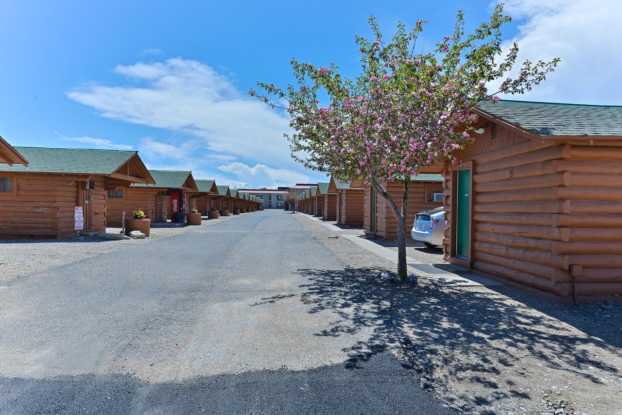Buffalo Bill Cabin Village - thumb 21
