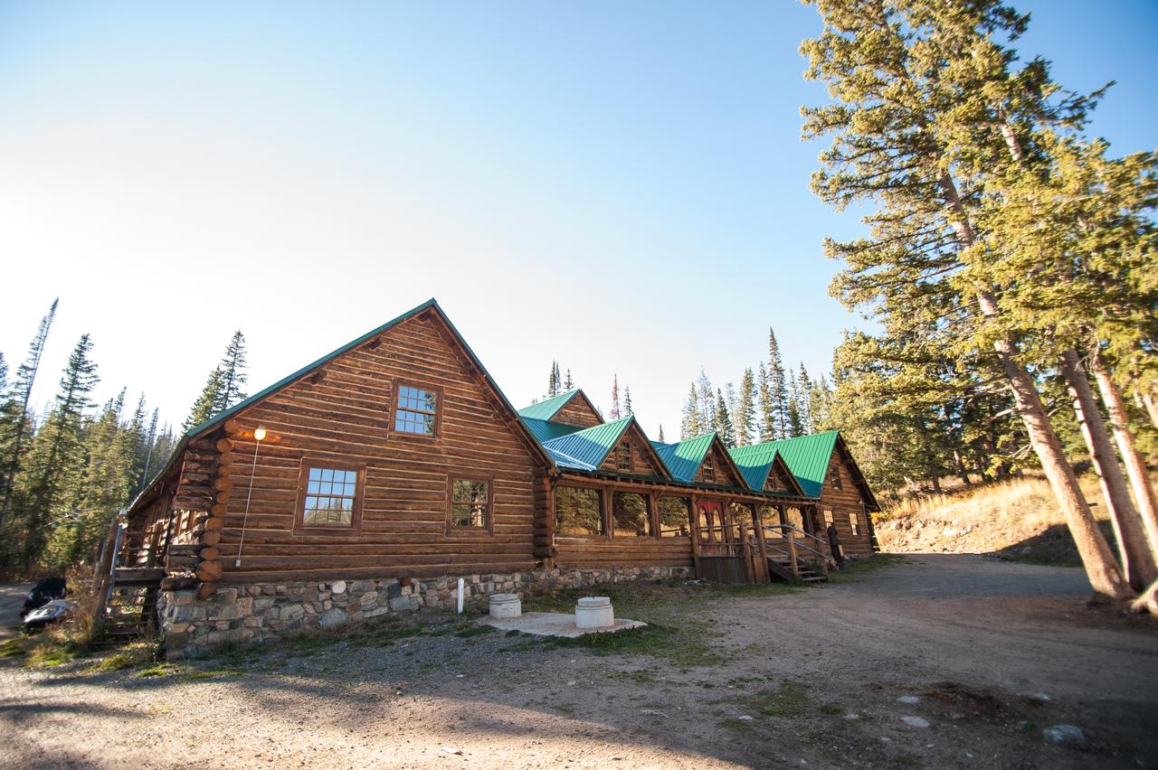 Snowy Mountain Lodge - thumb 38