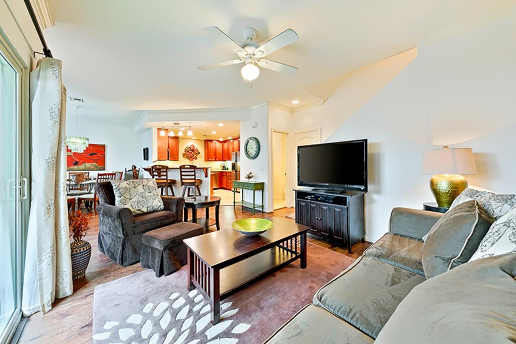 850 - Beauty And The Beach Four-Bedroom Apartment - thumb 2