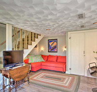 'The Quarters at Fairmount' Cottage with Pool - Tourism House