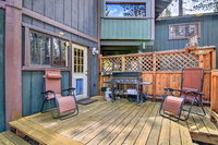 'ZEN FOREST MOUNTAIN RETREAT' Tahoe Home with Hot Tub Tourism House