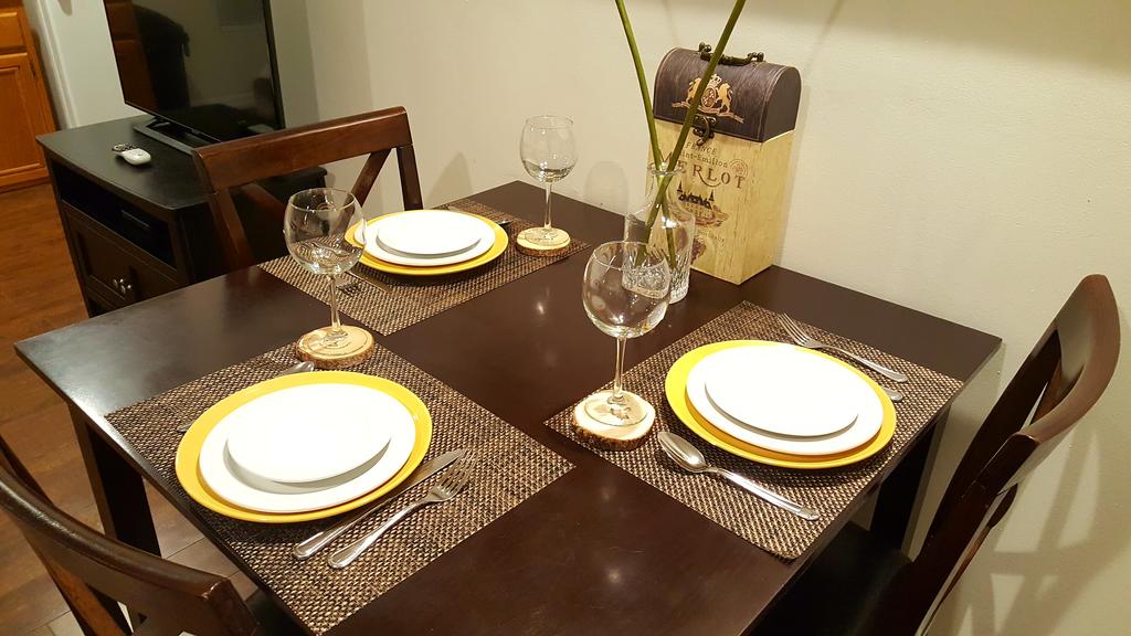 ** Quiet Comfy Guest House In Northridge Close To CSUN ** - thumb 3