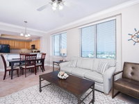 1010W Beach Condo Tourism House
