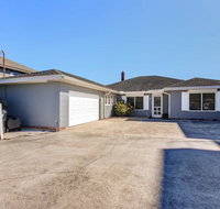 1180 South Fletcher - Tourism House