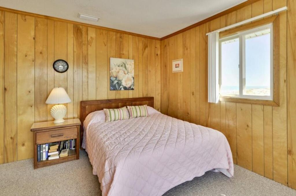 1227 - Seven Shells - thumb 2