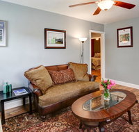 2 bedroom, Blazer Drive - Tourism House
