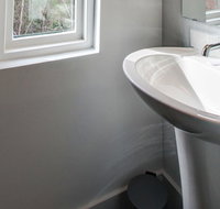 2 bedroom, Domain Way - Tourism House