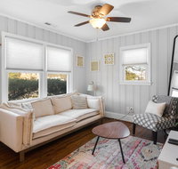 2 bedroom, Mockingbird Lane - Tourism House