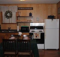 2 Peaceful - 1 Bedrooms 1 Baths Sleeps 4 Cabin - Tourism House