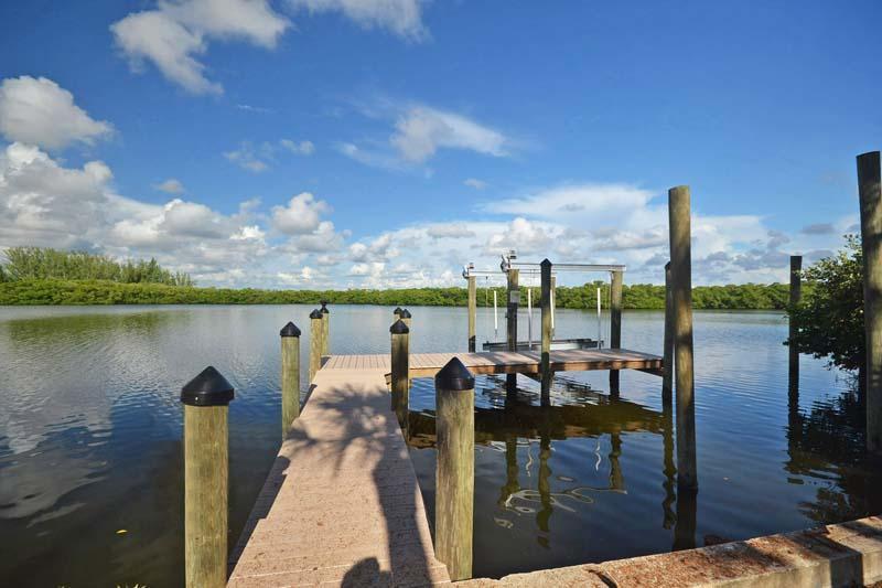 2585 N. Beach Rd - thumb 0