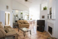 3 Bedroom 2 Bath Pool Home in an Orlando Gated Golf Resort Tourism House