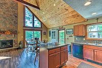 3-Story LK Harmony Resort Chalet with Fire Pit  Deck Tourism House