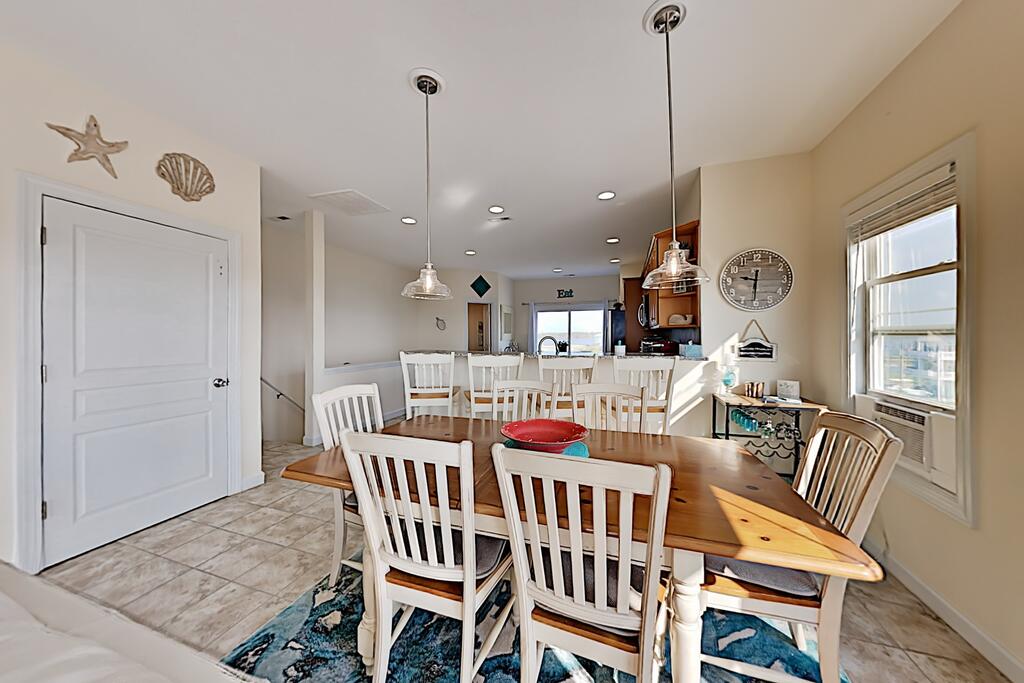 3021ISLA Home - thumb 1