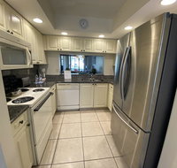 4330 Shorewalk lakeview condo close to IMG and Beach - Tourism House