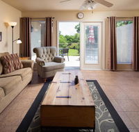 5 O'Clock Somewhere WWH302 Condo - Tourism House