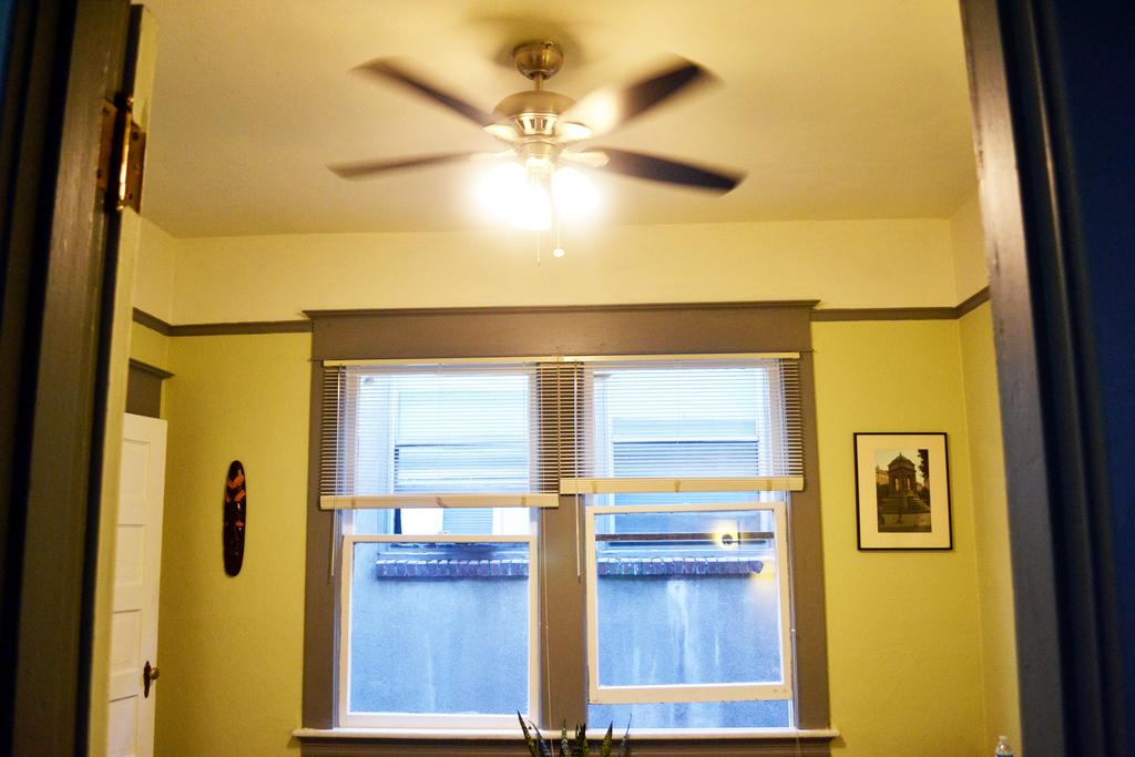 624 Jackson Guest House - thumb 1