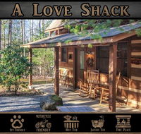 A Love Shack Cabin - Tourism House