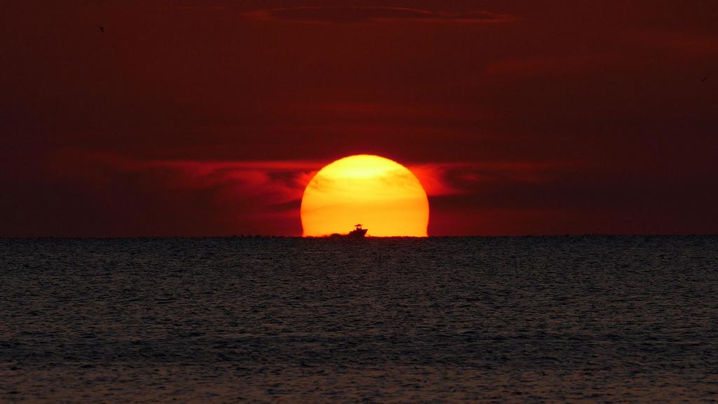 AMI Beach House - thumb 2