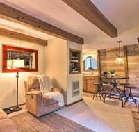 Banner Elk Condo with Deck - 1 Mi to Sugar Mtn - Tourism House