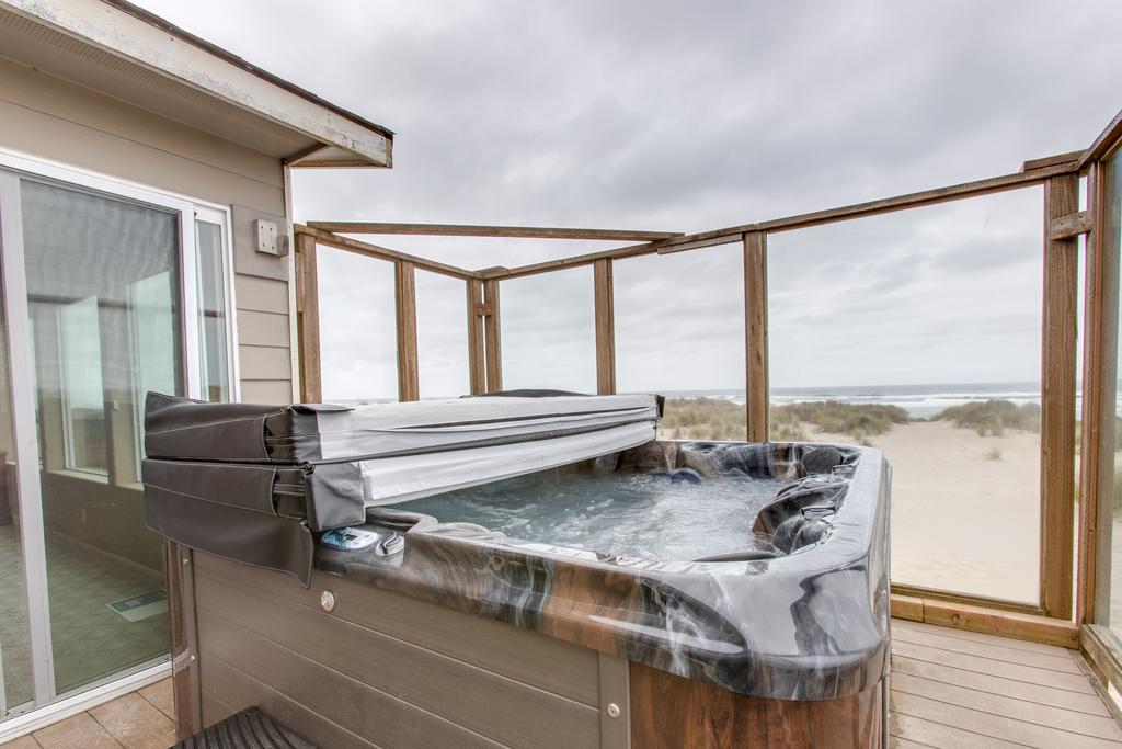 Beachside Bliss - thumb 0