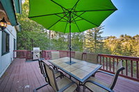 Beautiful Lake Arrowhead Home with 2 Decks  Views Tourism House