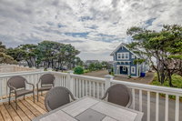 Bella Breeze Tourism House